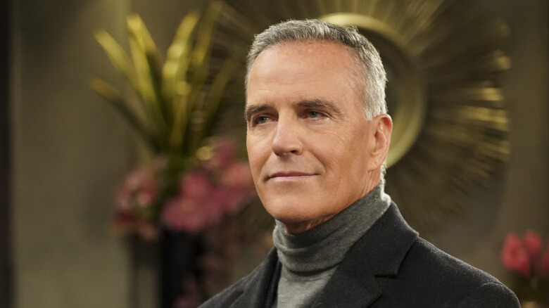 Richard Burgi dans le rôle d'Ashland Locke dans Les Feux de l'Amour