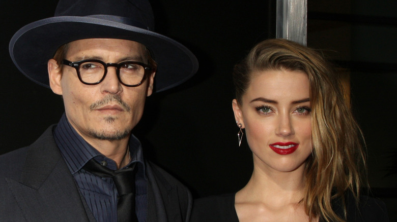 Johnny Depp et Amber Heard posent ensemble