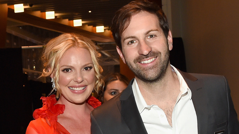 Katherine Heigl, Josh Kelley, tous deux souriants