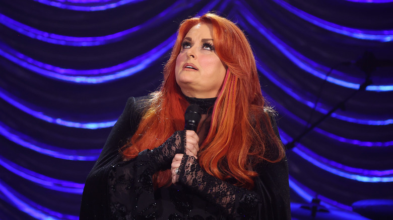 Wynonna Judd rend hommage à sa mère Naomi