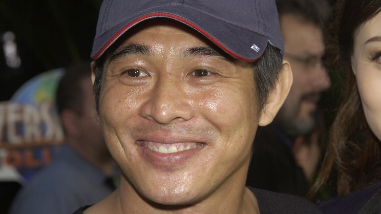 Jet Li souriant