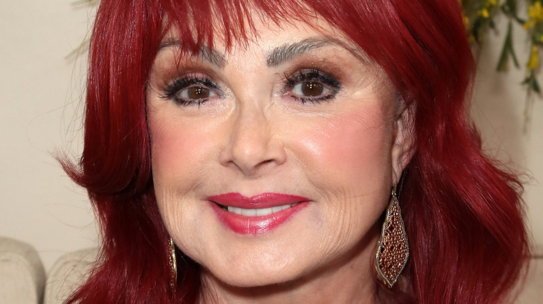 Des amis révèlent comment ils se souviennent vraiment de Naomi Judd