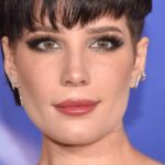 Halsey révèle des problèmes de santé effrayants suite à des hospitalisations