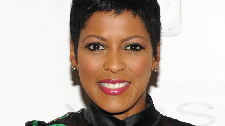 Tamron Hall souriant