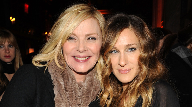 Kim Cattrall et Sarah Jessica Parker assistent à la première de "Did You Hear About the Morgans?"