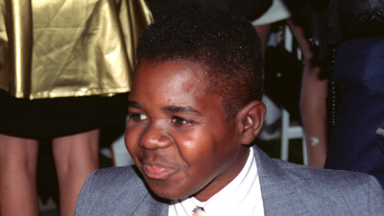 Gary Coleman regarde