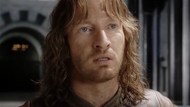 Un gros plan de David Wenham dans le rôle de Faramir