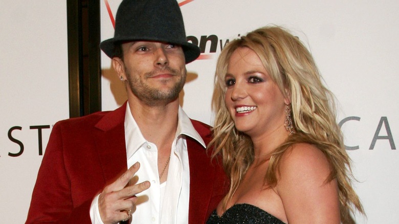 Britney Spears et Kevin Federline posent