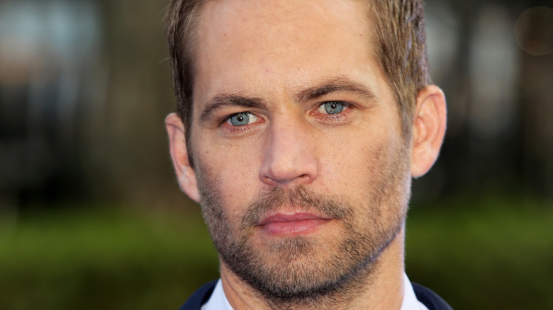 Paul Walker fronçant les sourcils