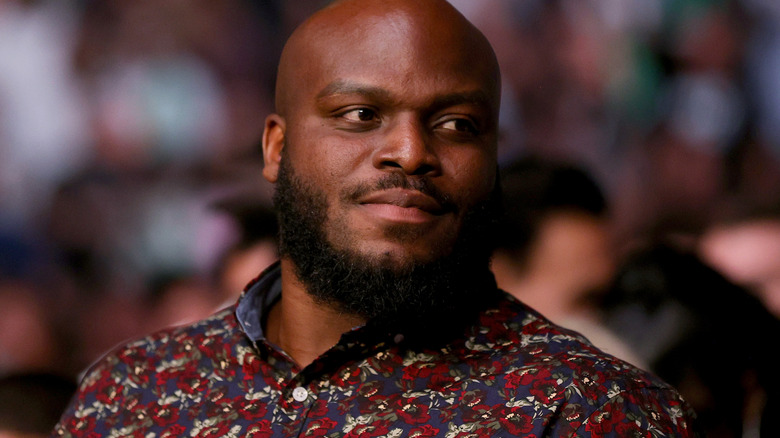 Derrick Lewis souriant 