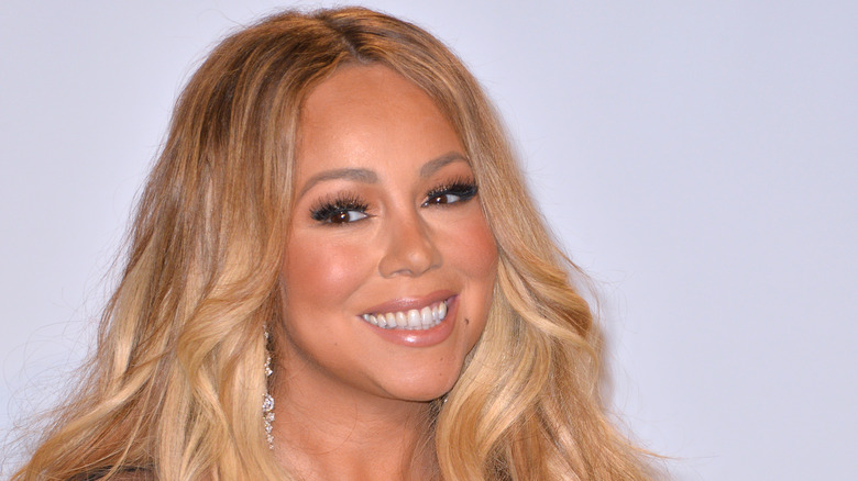 Mariah Carey souriante