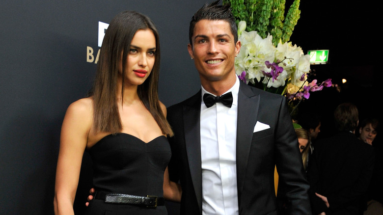 Irina Shayk et Cristiano Ronaldo posent