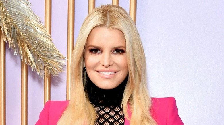 Jessica Simpson souriante