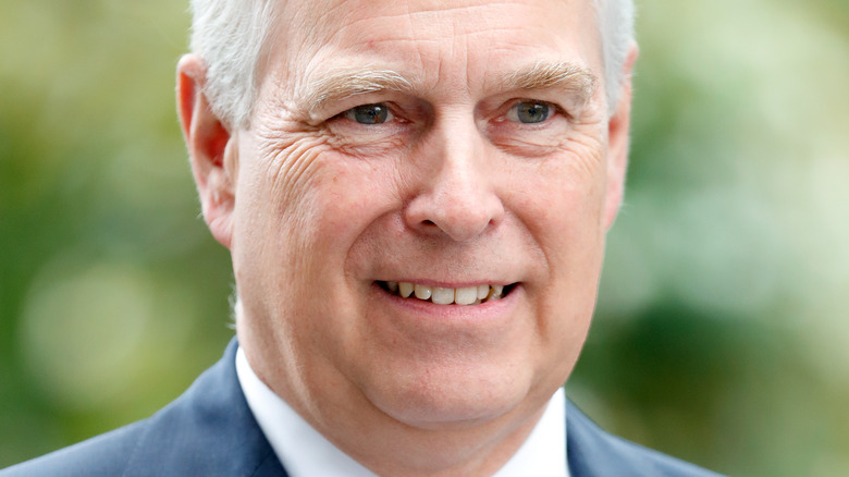 Prince Andrew souriant