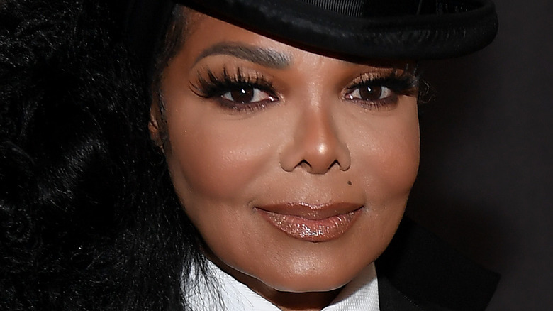 La réunion inattendue de Janet Jackson et Missy Elliott a des fans sur la lune