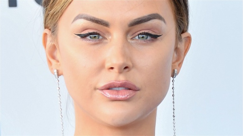 Le côté ombragé de Lala Kent