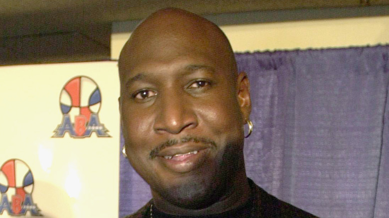 Darryl Dawkins souriant