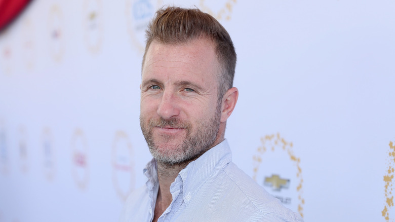 Scott Caan souriant