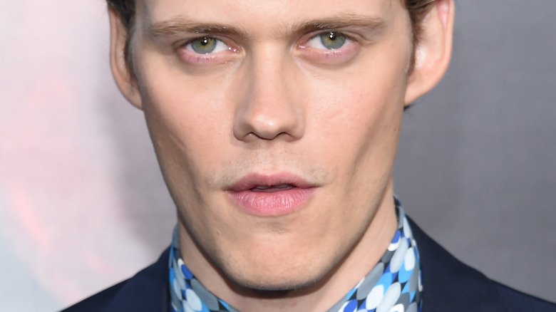 Bill Skarsgård sur le tapis rouge