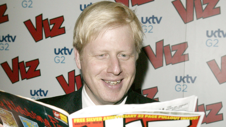 Boris Johnson rigole 