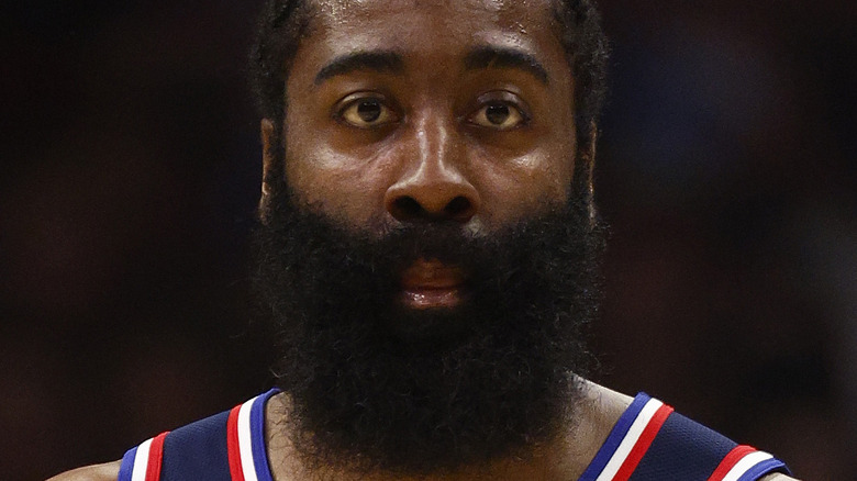 James Harden immobile dans un match