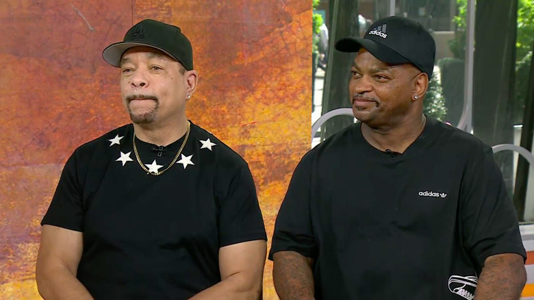 Ice-T et son ami Spike assis