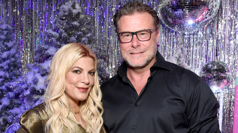 Tori Spelling et Dean McDermott lors d'une soirée de lancement