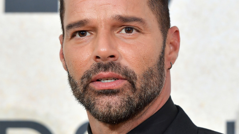 Ricky Martin a l'air mal à l'aise