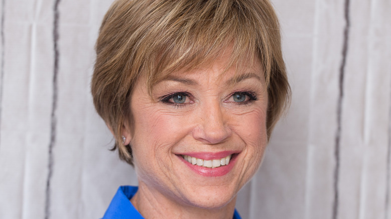 Dorothy Hamill souriant à l'événement