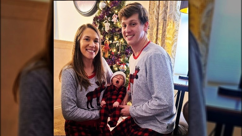 Hurd famille avec bébé, Noël