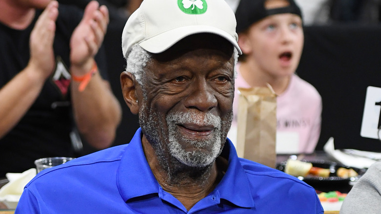 Bill Russell assiste à un match entre les Minnesota Lynx et les Las Vegas Aces