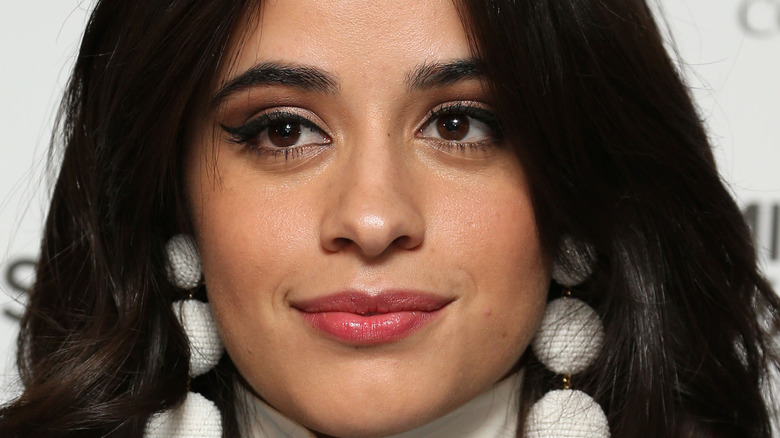 Comment Camila Cabello tire le meilleur parti de son diagnostic