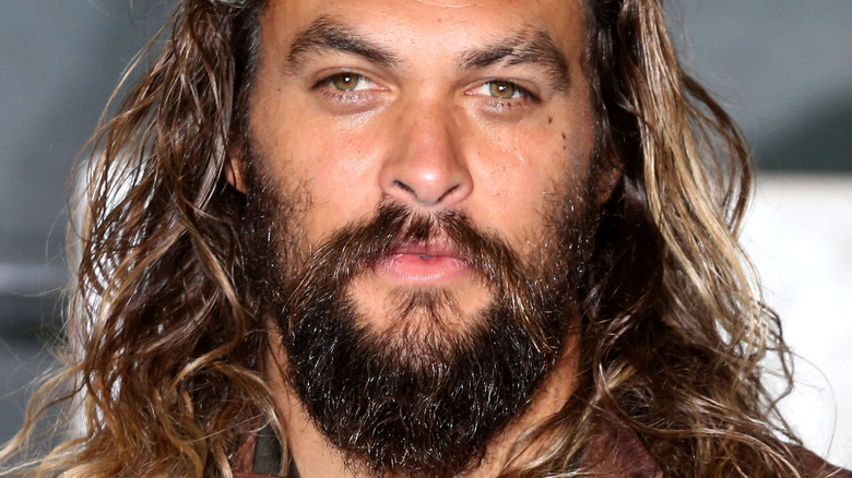 Jason Momoa vient d’être impliqué dans une collision frontale effrayante