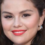 Le dernier TikTok de Selena Gomez fait bourdonner les fans de sa vie amoureuse