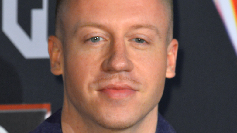 Macklemore parle des moments difficiles pendant la pandémie