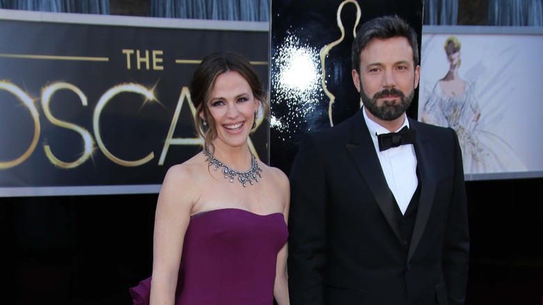 Jennifer Garner et Ben Affleck arrivant à la 85e cérémonie annuelle des Oscars