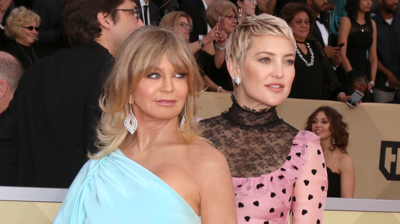 Goldie Hawn, Kate Hudson, posant