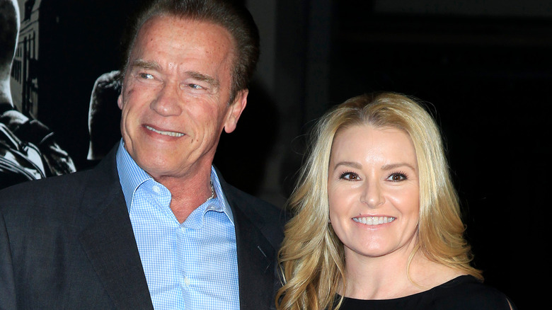 Arnold Schwarzenegger, Heather Milligan souriant