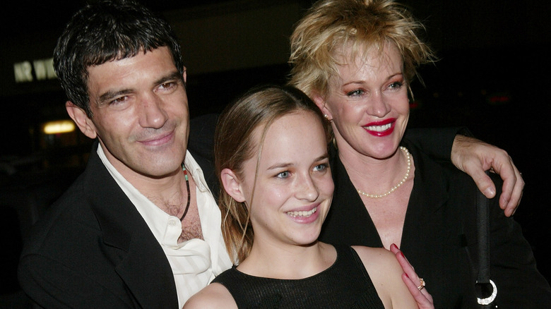 Antonio Banderas, Melanie Griffith, Dakota Johnson, 2003