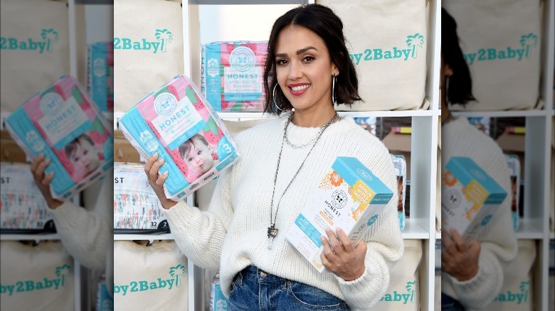 Jessica Alba avec les produits Honest Company