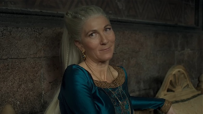 Eve Best dans La Maison du Dragon