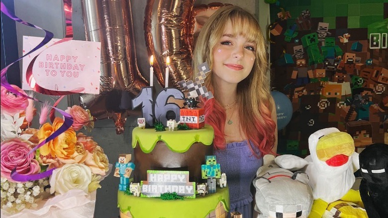 Mckenna Grace 16e anniversaire, Minecraft