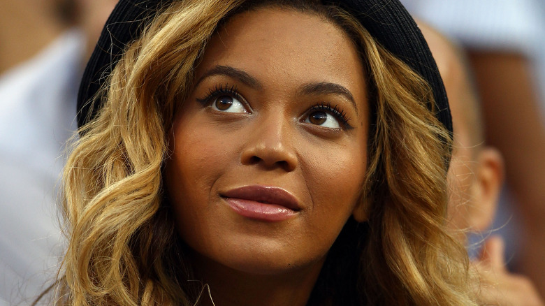 Beyoncé souriant 