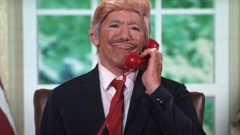 Geraldo Rivera dans le rôle de Donald Trump 