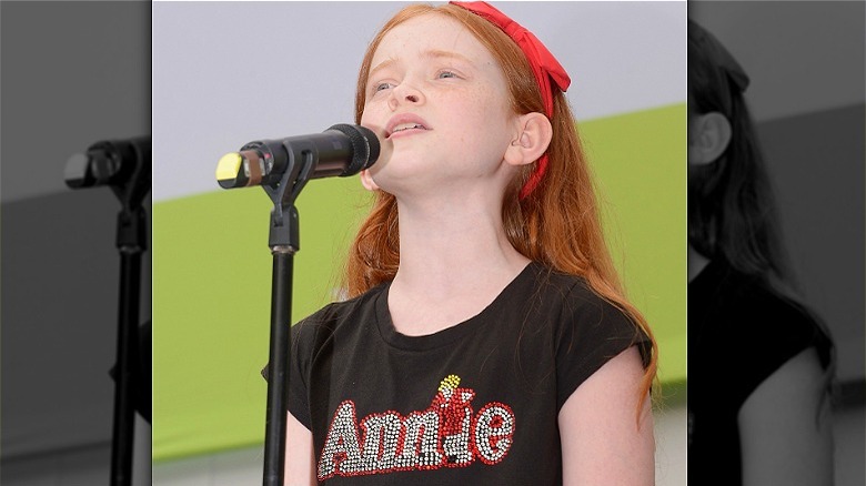 Sadie Sink dans le rôle d'Annie