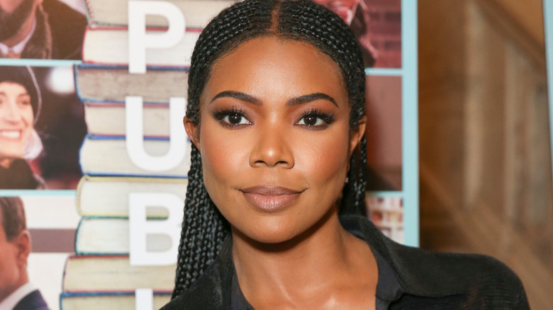 Gabrielle Union posant