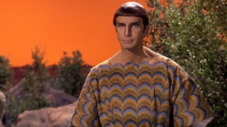 Barry Atwater comme Surak dans Star Trek