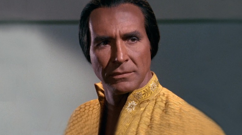 Ricardo Montalbán dans le rôle de Khan Noonien Singh dans Star Trek