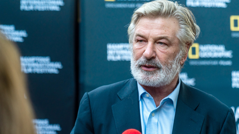 Alec Baldwin lors d'une première mondiale en 2021