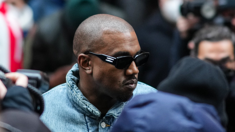 Kanye West en jean 